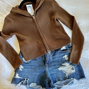 Brandy Melville zip-up cropped hoodie